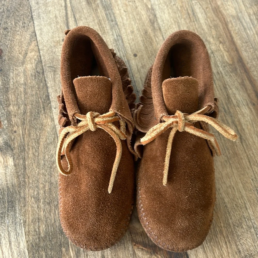 Kids Minnetonka Moccasin